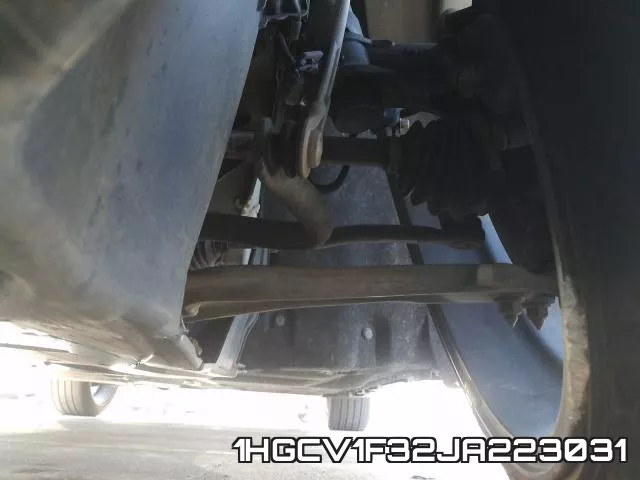 1HGCV1F32JA223031 фото 9