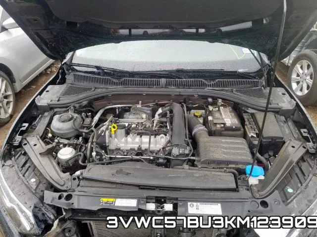 3VWC57BU3KM123909 фото 8
