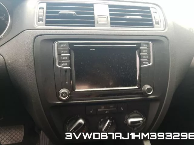 3VWDB7AJ1HM393296 фото 9