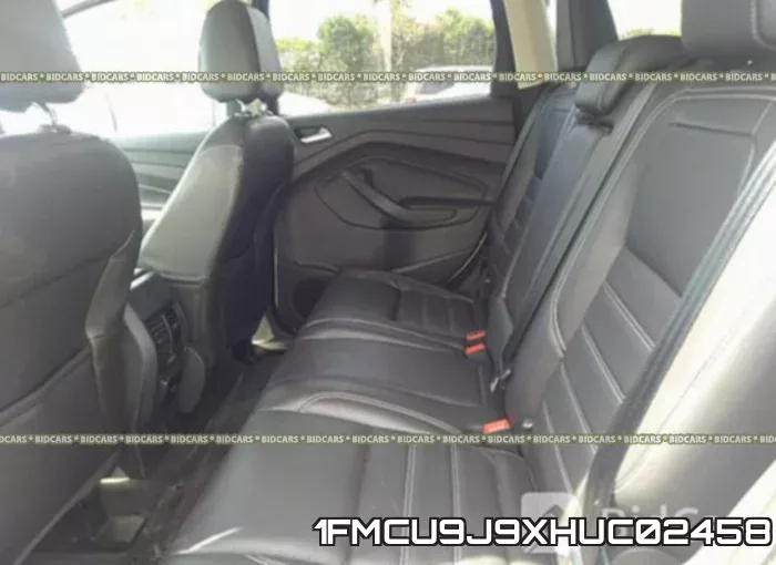 1FMCU9J9XHUC02458 фото 9