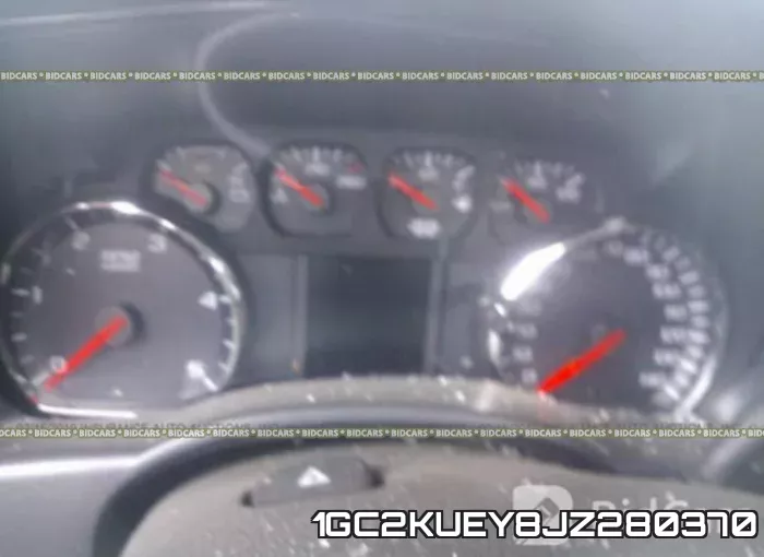 1GC2KUEY8JZ280370 фото 8