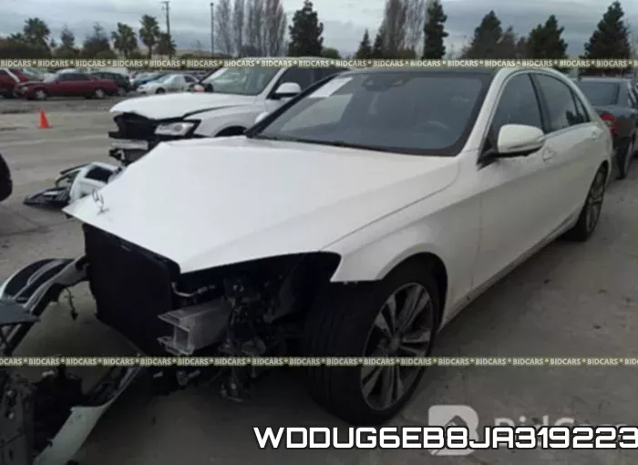 WDDUG6EB8JA319223 фото 3