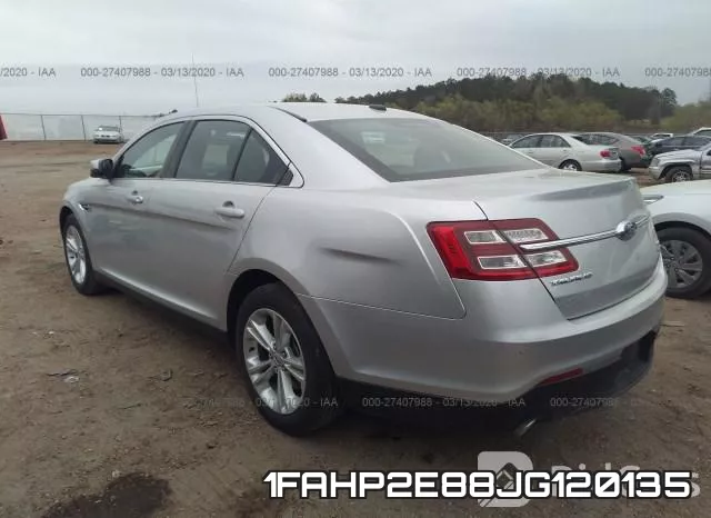 1FAHP2E88JG120135 фото 4