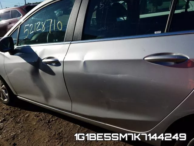 1G1BE5SM7K7144249 фото 9