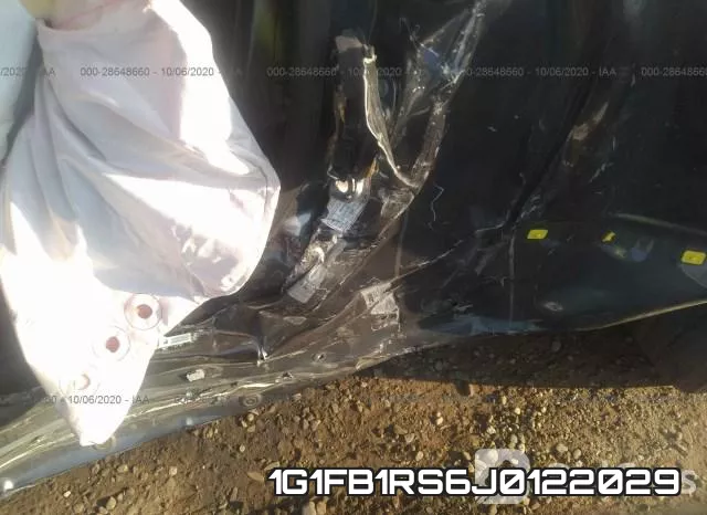 1G1FB1RS6J0122029 фото 10