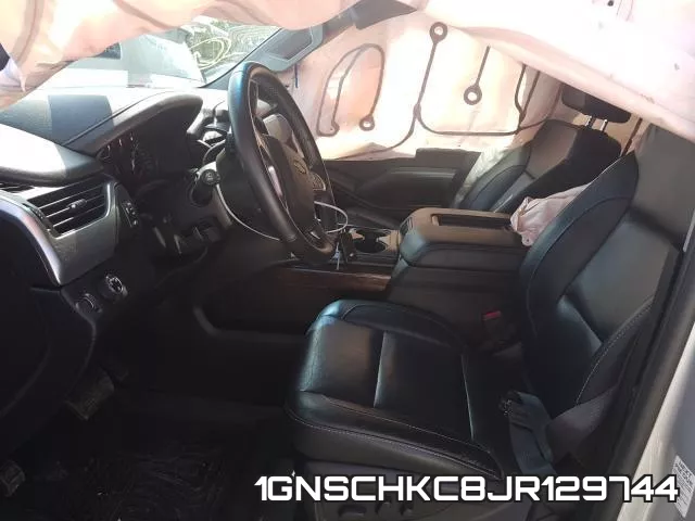 1GNSCHKC8JR129744 фото 6