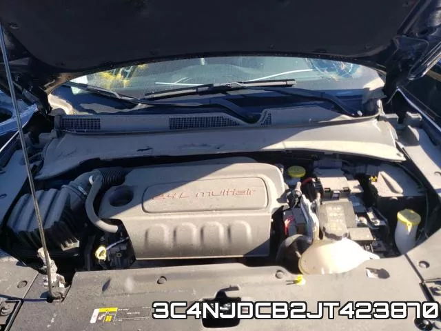 3C4NJDCB2JT423870 фото 8
