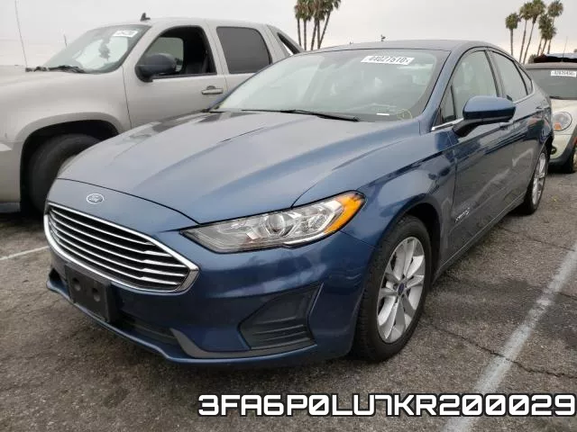3FA6P0LU7KR200029 фото 3