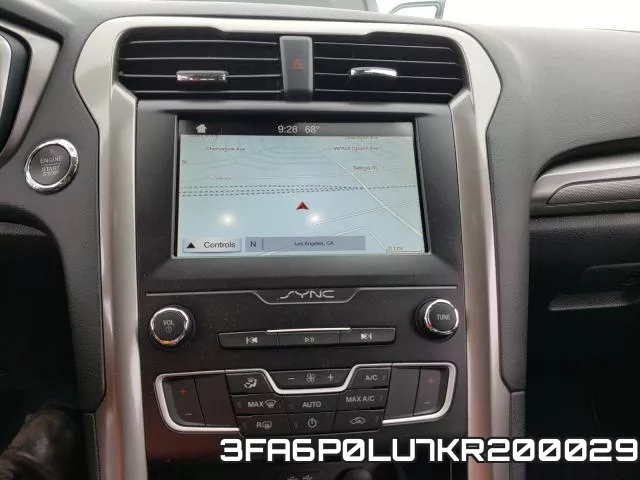 3FA6P0LU7KR200029 фото 10
