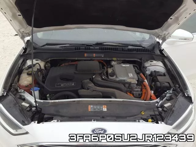 3FA6P0SU2JR123439 фото 8
