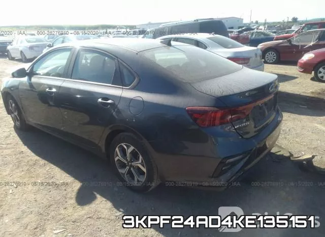 3KPF24AD4KE135151 фото 4
