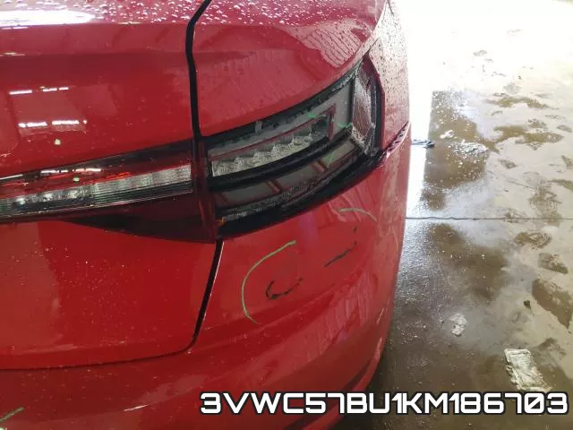 3VWC57BU1KM186703 фото 10