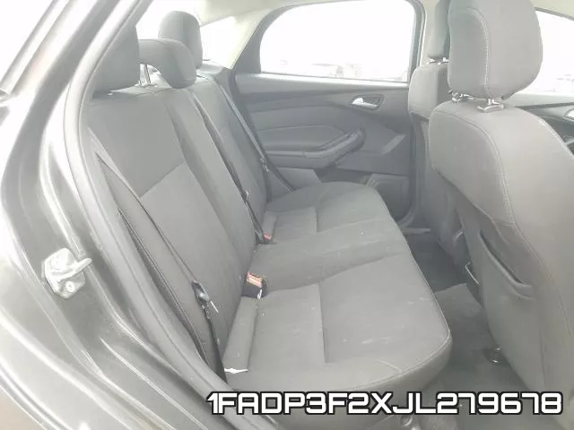 1FADP3F2XJL279678 фото 7