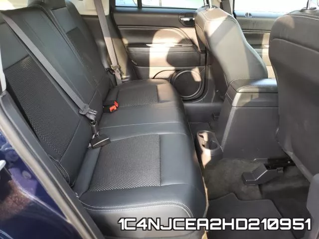 1C4NJCEA2HD210951 фото 7