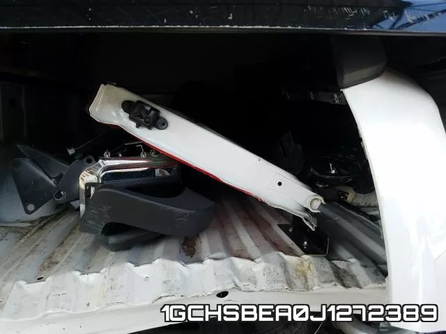 1GCHSBEA0J1272389 фото 10