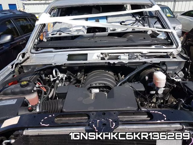 1GNSKHKC6KR136289 фото 8