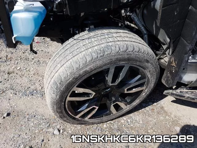 1GNSKHKC6KR136289 фото 10