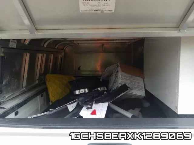 1GCHSBEAXK1289069 фото 7