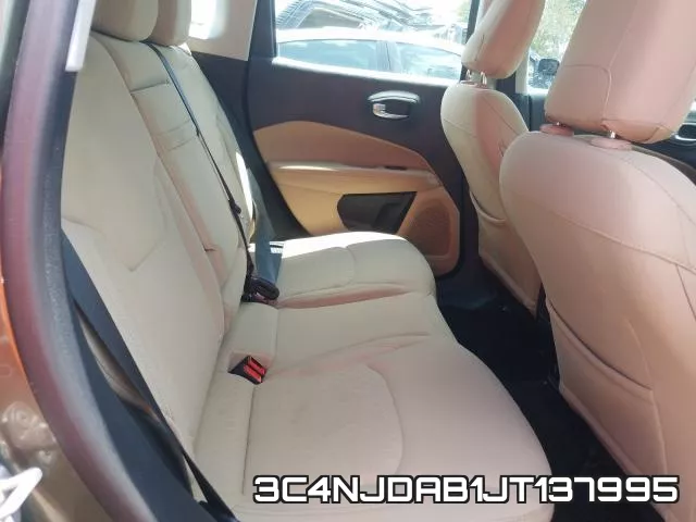 3C4NJDAB1JT137995 фото 7