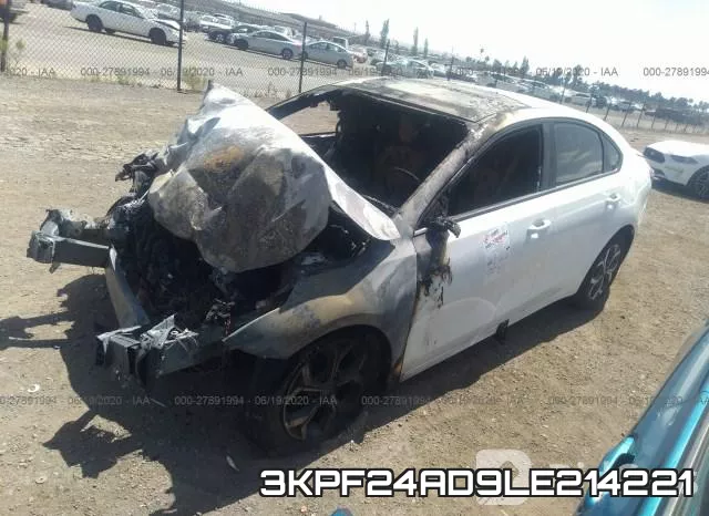 3KPF24AD9LE214221 фото 3