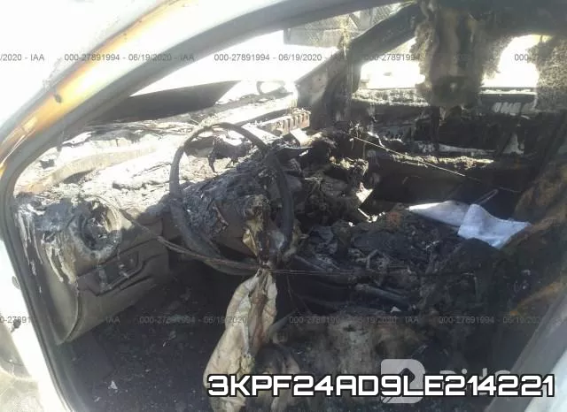 3KPF24AD9LE214221 фото 6