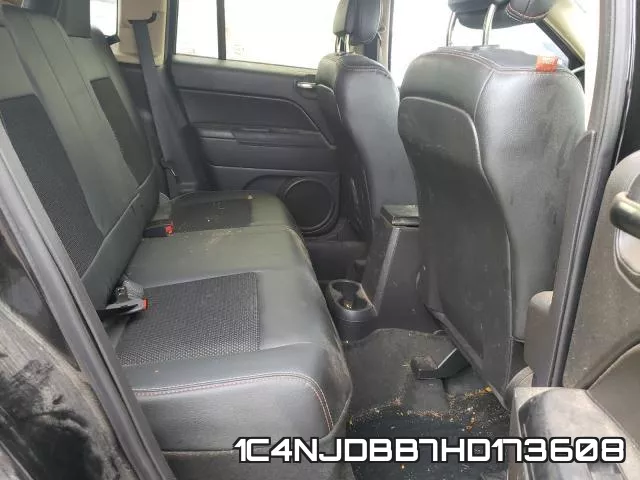 1C4NJDBB7HD173608 фото 7