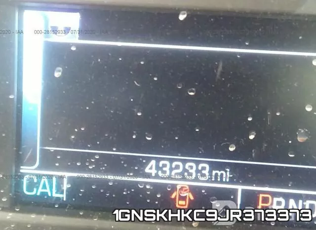 1GNSKHKC9JR373373 фото 8