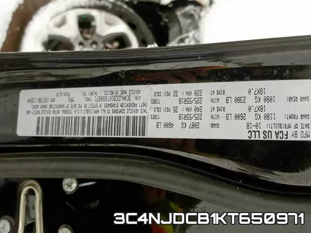 3C4NJDCB1KT650971 фото 2