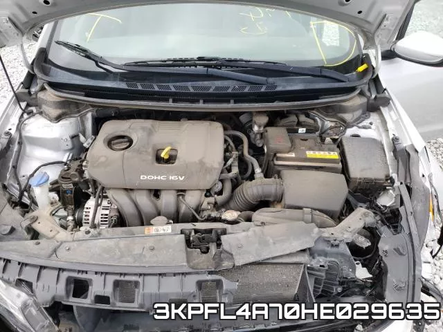 3KPFL4A70HE029635 фото 8