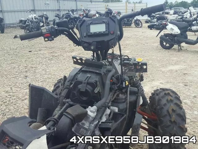 4XASXE958JB301984 фото 6