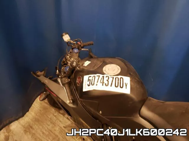 JH2PC40J1LK600242 фото 6