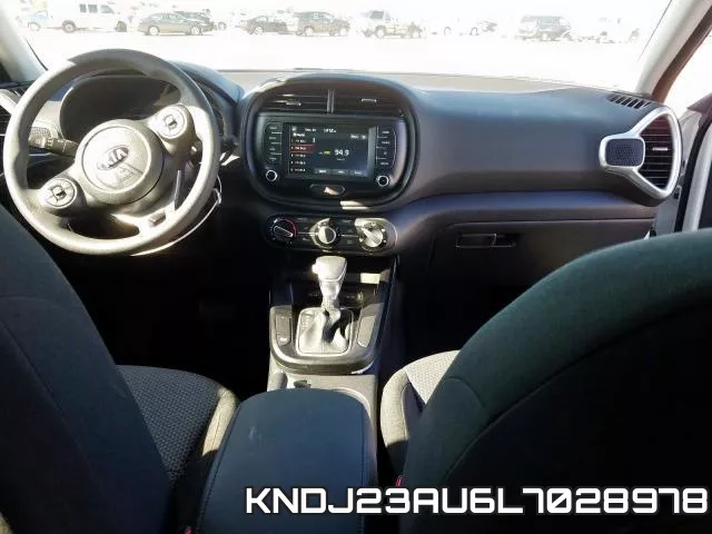 KNDJ23AU6L7028978 фото 10