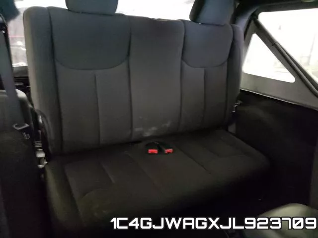 1C4GJWAGXJL923709 фото 6