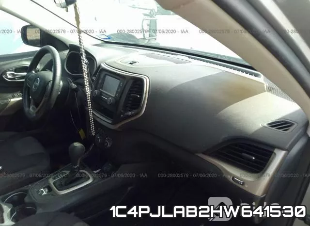 1C4PJLAB2HW641530 фото 6