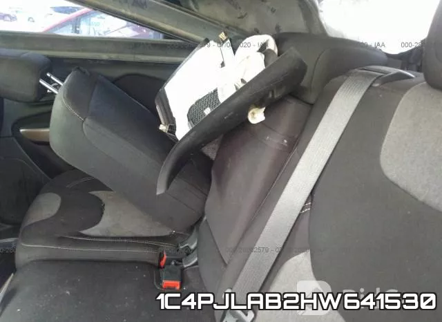 1C4PJLAB2HW641530 фото 9