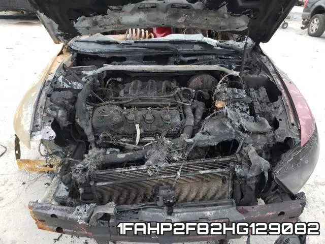 1FAHP2F82HG129082 фото 8