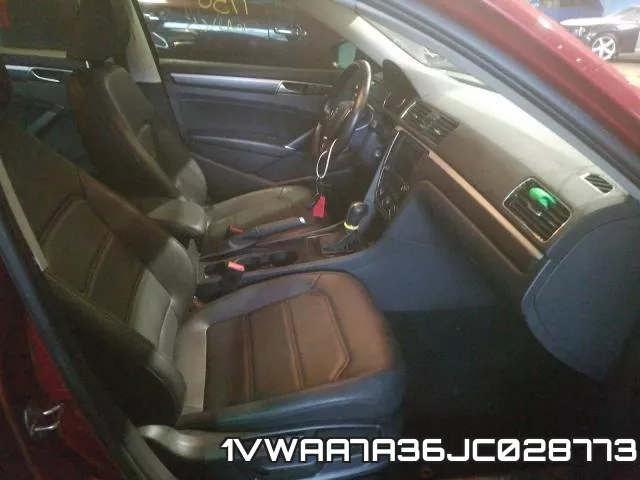 1VWAA7A36JC028773 фото 6