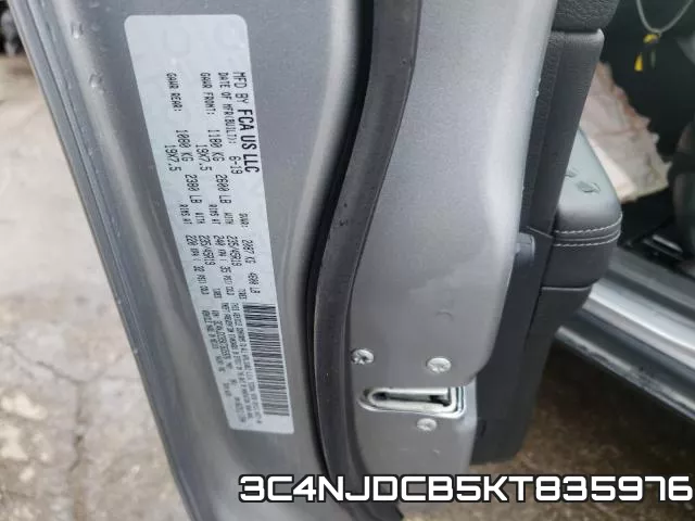 3C4NJDCB5KT835976 фото 2