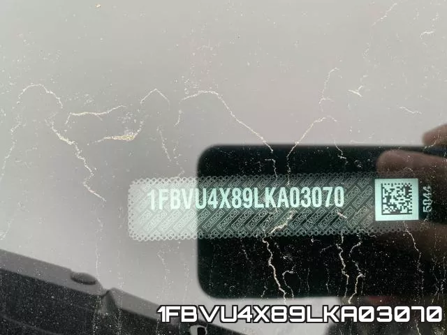 1FBVU4X89LKA03070 фото 2