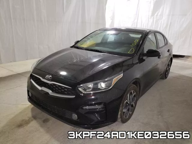 3KPF24AD1KE032656 фото 3