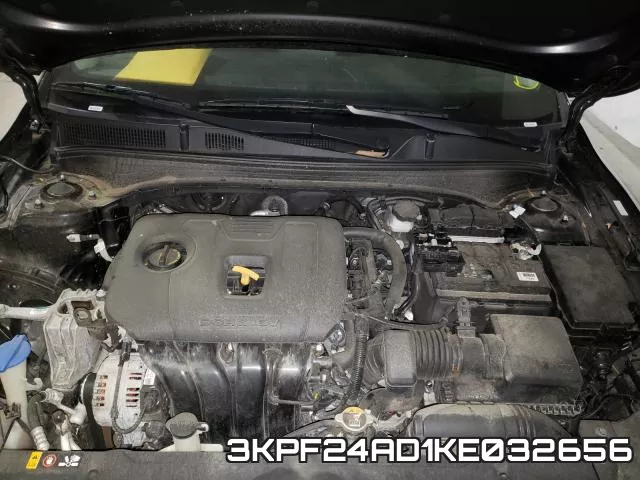 3KPF24AD1KE032656 фото 8
