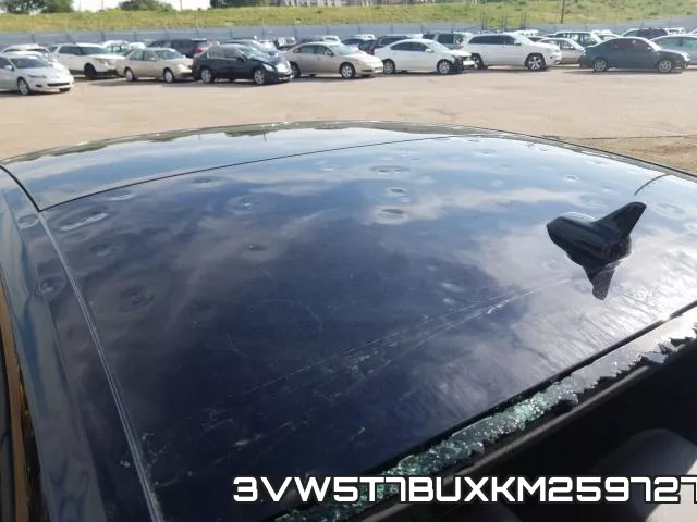 3VW5T7BUXKM259727 фото 10