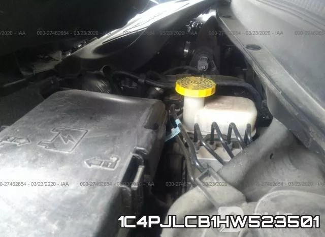 1C4PJLCB1HW523501 фото 2