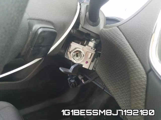 1G1BE5SM8J7192180 фото 10