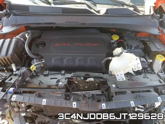 3C4NJDDB6JT129628 фото 8