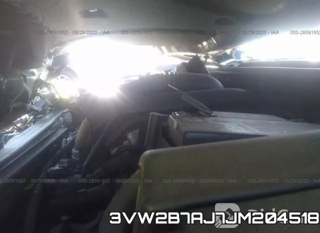 3VW2B7AJ7JM204518 фото 2