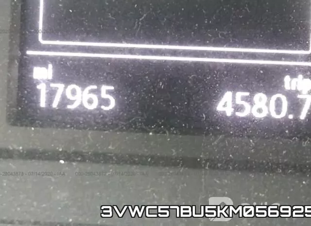 3VWC57BU5KM056925 фото 8