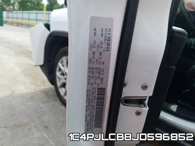 1C4PJLCB8JD596852 фото 2