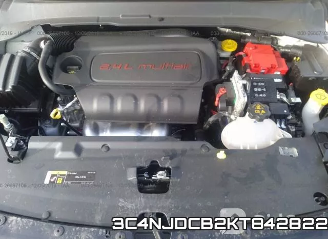 3C4NJDCB2KT842822 фото 2