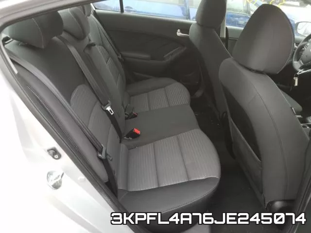 3KPFL4A76JE245074 фото 7